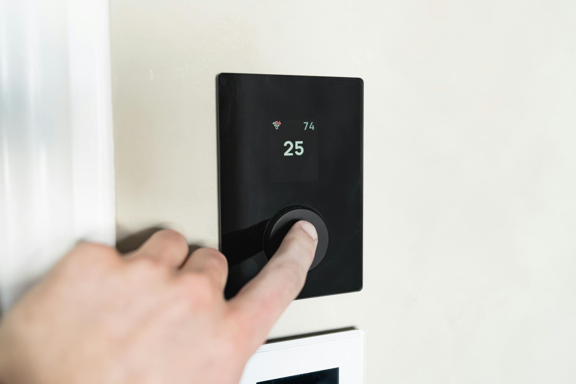 Thermostat Setpoints: Sensible Defaults Without the Myths